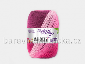 Woolly Hugs Year socks ***
