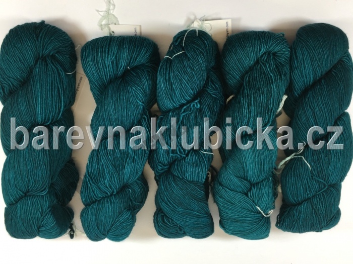 Malabrigo Arroyo Greenish blue